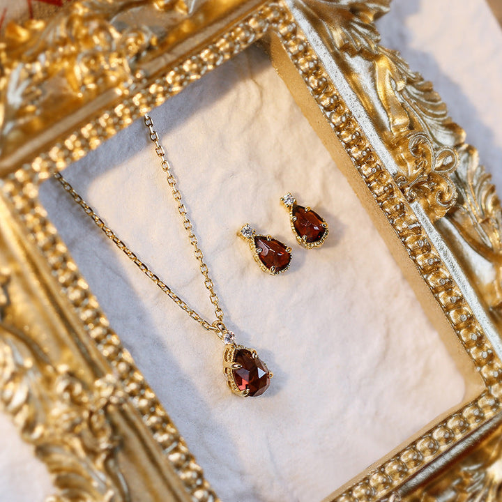 Emberis Necklace